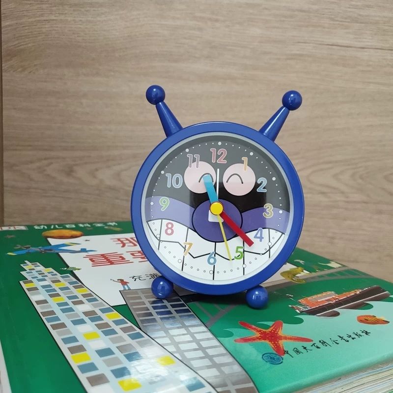 Réveil mignon Anpanman, horlog - Cosplay Prop Patterns avis et prix